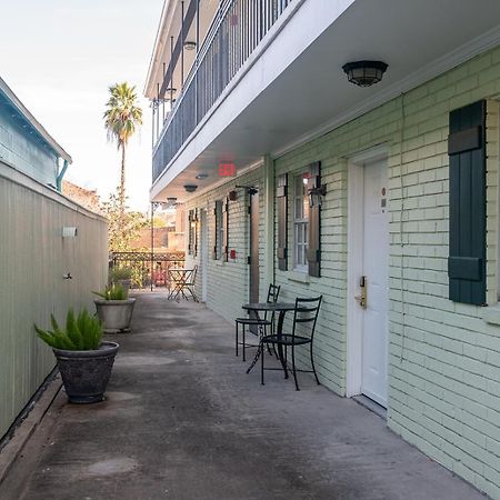 French Quarter Suites Hotel New Orleans  Kültér fotó
