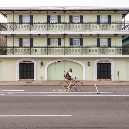 French Quarter Suites Hotel New Orleans  Kültér fotó